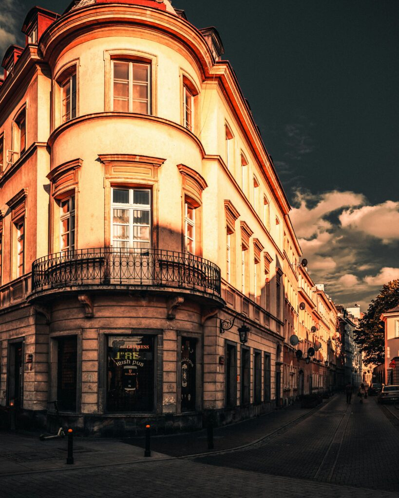 Google Street View Inside Your Business: A Guide to Virtual Tours 2
